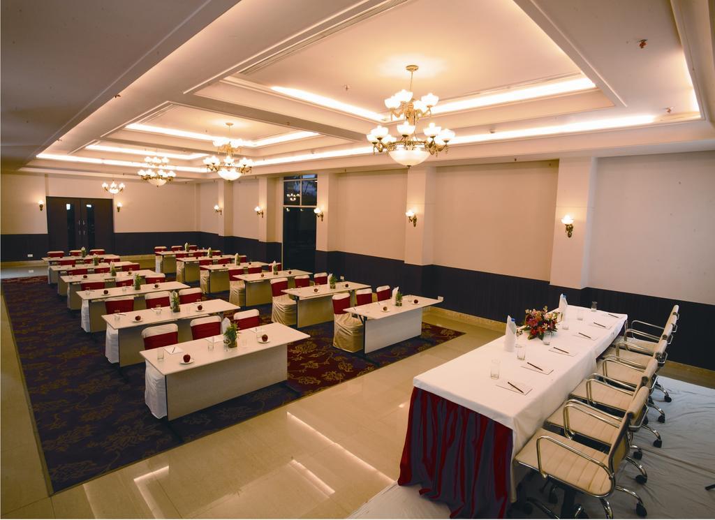 Ambrosia Sarovar Portico Haridwār Dış mekan fotoğraf